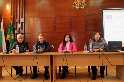 снимка от пресконференция в гр.Чирпан