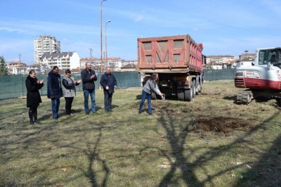 снимка на първа копка по проект в гр.Казанлък