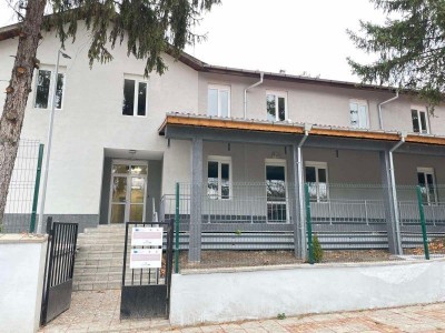 1 Дом за възрастни хора "Флора" 