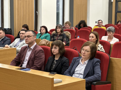 Проведе се обществено обсъждане в гр.Троян на Концепция „Заедно за интегрирано териториално развитие на териториите по поречието на р.Осъм и нейните притоци“ 