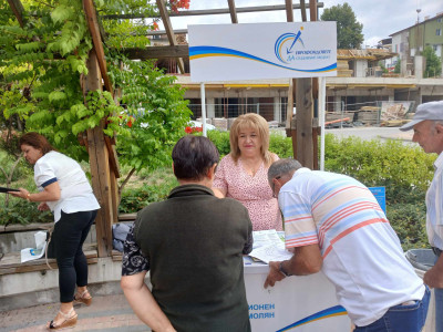 ОИЦ-СМОЛЯН ИНФОРМИРА ЖИТЕЛИТE И ГОСТИТЕ НА С. #БАНИТЕ ЗА АКТУАЛНОТО ЕВРОПЕЙСКОТО ФИНАНСИРАНЕ