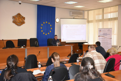 Процедура BG05SFPR002-1.013 „Насърчаване на социалната икономика на местно и регионално ниво“