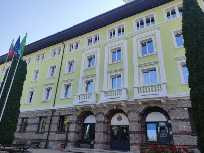 ОБЩИНА МАДАН ЩЕ СЕ ОБОРУДВА С НОВ ЕЛЕКТРОМОБИЛ И ЗАРЯДНА СТАНЦИЯ ПО ПРОЕКТ