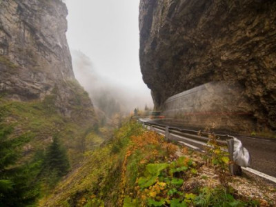 ОБЩИНА ДЕВИН ПОЛУЧАВА НАД 5 МЛН. ЛЕВА ЗА РЕНОВИРАНЕ НА ПЪТИЩА
