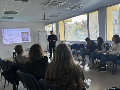 СТУДЕНТИ ОТ ВТУ СЕ УЧИХА ДА ПРЕВРЪЩАТ ИДЕИТЕ СИ В ЕВРОПЕЙСКИ ПРОЕКТИ В ОИЦ – ВЕЛИКО ТЪРНОВО