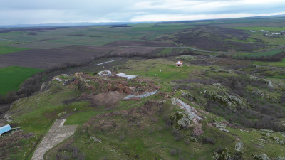 Започват консервационно-реставрационните работи и експонирането на замъка и централния вход на средновековния град Русокастро