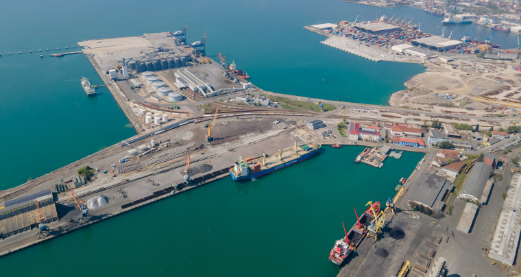 интермодален терминал