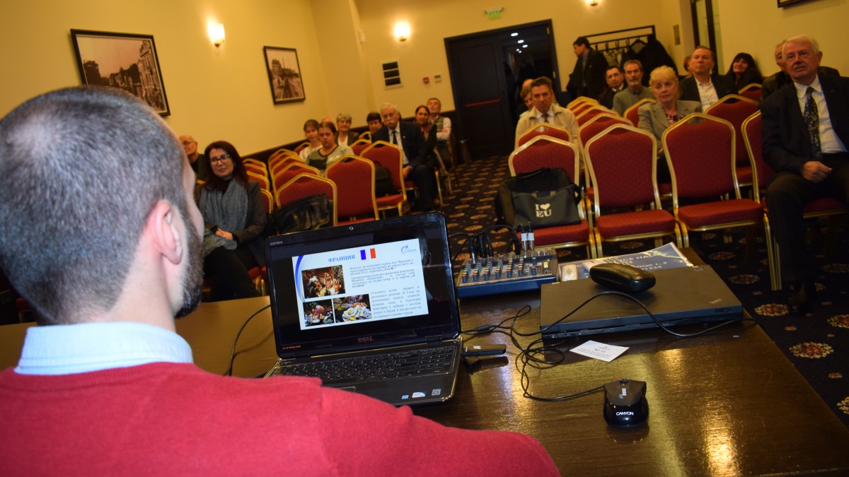 ОИЦ-ВАРНА ПРЕДСТАВИ ВЪЗМОЖНОСТИ ЗА ФИНАНСИРАНЕ ПРЕД ВТИК