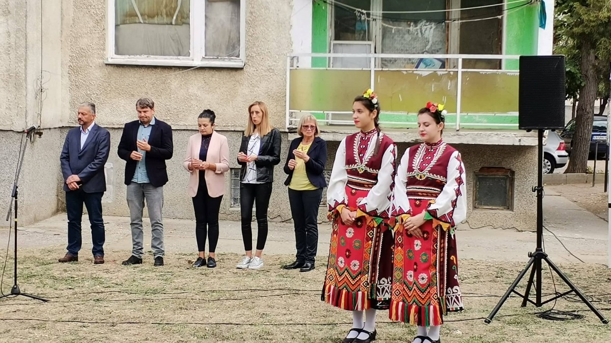 Церемония по първа копка на обект - ул."Стара планина" 129 в град Севлиево