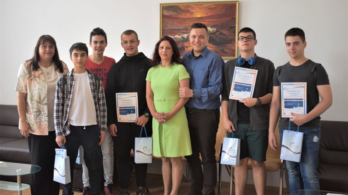 Победители в националния онлайн конкурс „Имам бизнес идея" от област Габрово