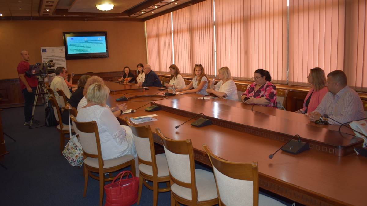 ОИЦ-ВАРНА СЕ ВКЛЮЧИ В ПРЕСКОНФЕРЕНЦИЯ ПО ПРОЕКТ ПО ОПРЧР