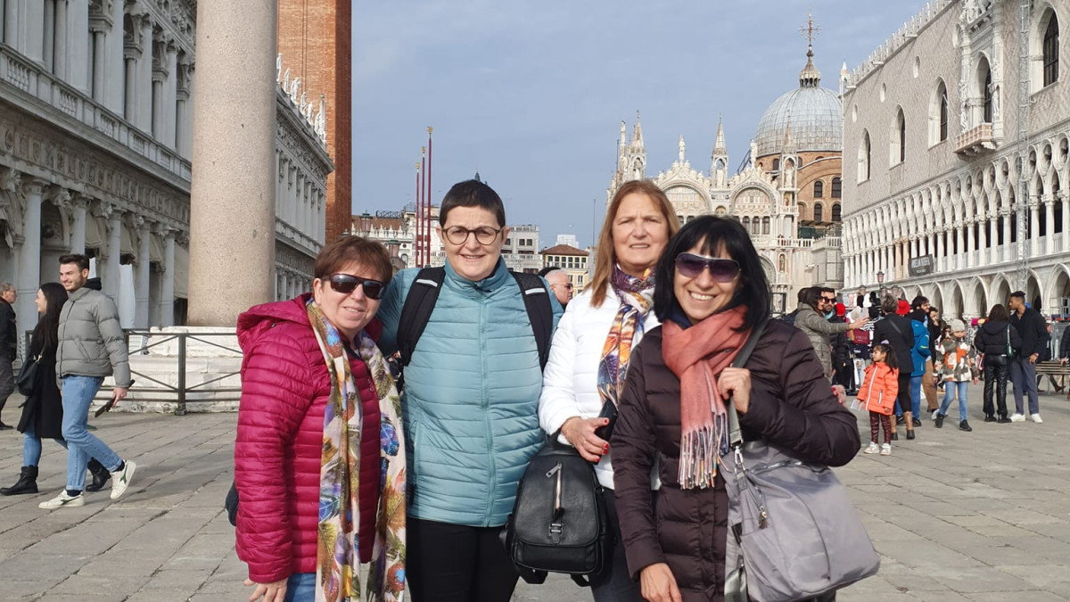 Обучение на учители от ПГХТБТ - Разград в Италия