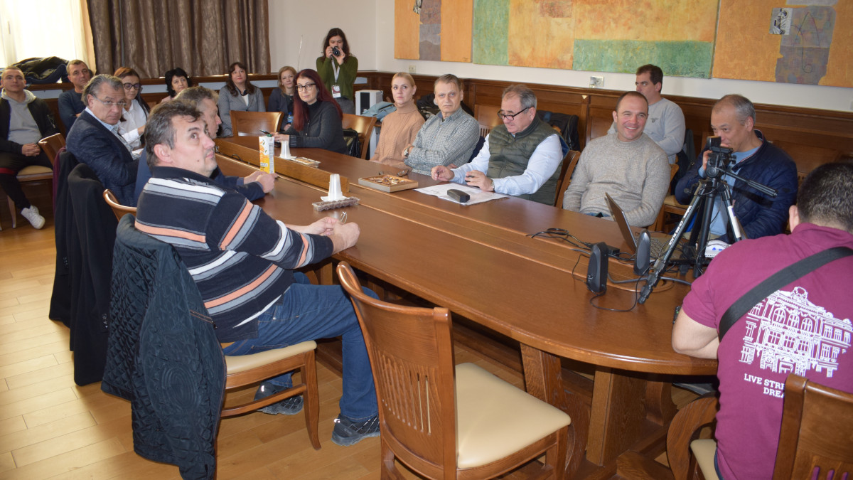 ОИЦ-ВАРНА СЕ ВКЛЮЧИ В ДИСКУСИЯ, ПОСВЕТЕНА НА РАЗВИТИЕТО НА СЕЛСКИТЕ РАЙОНИ