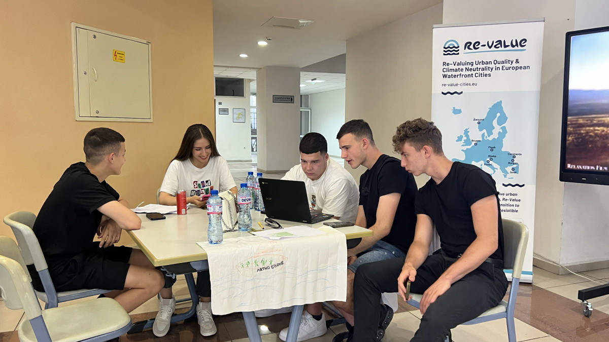 ОИЦ- Бургас взе участие в тренировъчен лагер по проект Re-value