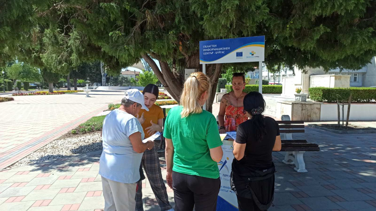 Откритата приемна на ОИЦ-Бургас посети Община Камено