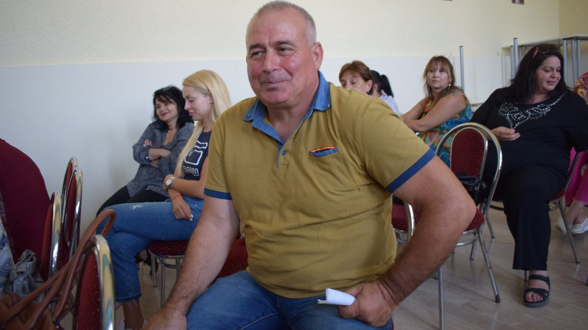 ОИЦ-ВАРНА ПОСЕТИ ЗЕМЕДЕЛСКИ ПРОИЗВОДИТЕЛ ОТ ОБЩИНА АВРЕН