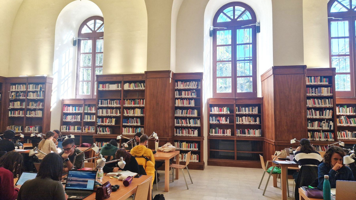 По проект преподаватели от Медицински колеж – Варна посетиха университет в Италия