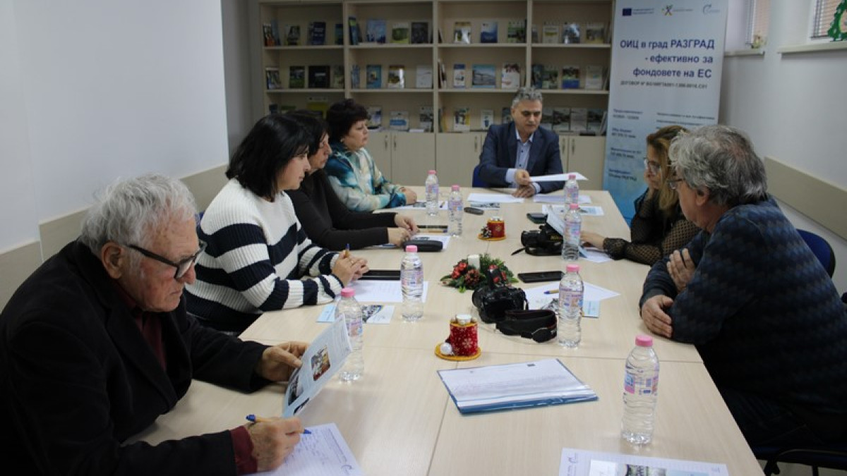 Работна среща на ОИЦ -Разград с медии