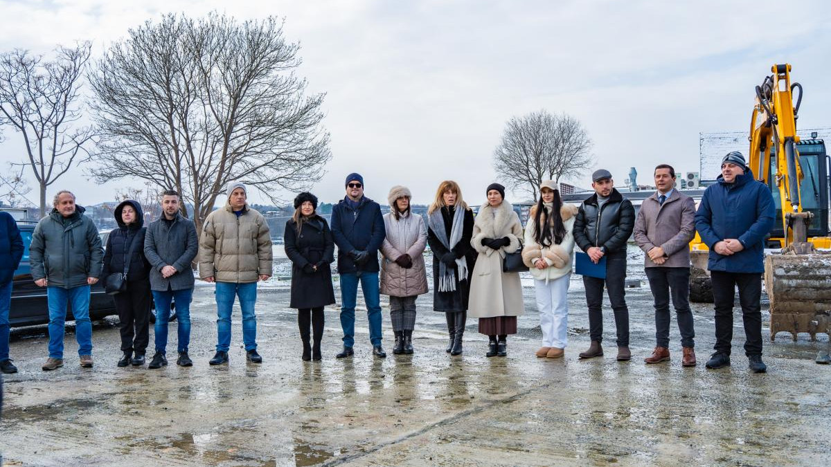 Първа копка на проект „Благоустройство и модернизация на пристанище „Мичурин“ в гр. Царево“