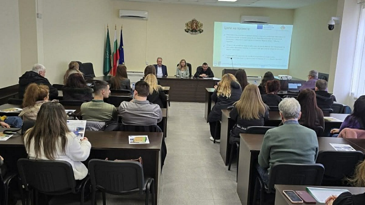 АЙТОС И КАРНОБАТ ПРИКЛЮЧИХА УСПЕШНО ОБЩ ПРОЕКТ ЗА УСТОЙЧИВА ГРАДСКА МОБИЛНОСТ