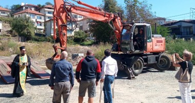 СТАРТИРА ИЗГРАЖДАНЕТО НА НОВА ПАРКОВА СРЕДА В ЗЛАТОГРАД, ФИНАНСИРАНА ПО ПРСР