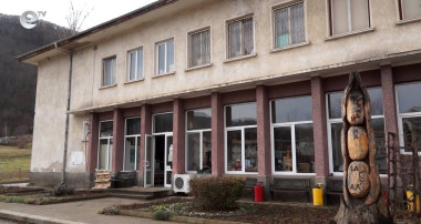 ЗАПОЧВАТ ПРОЕКТНИТЕ ДЕЙНОСТИ ЗА ЕНЕРГИЙНОТО ОБНОВЯВАНЕ НА ЧИТАЛИЩЕТО В С. СМИЛЯН, ОБЩ. СМОЛЯН