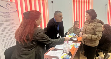 ОИЦ- Търговище представи възможностите за европейско финансиране на трудова борса в Омуртаг