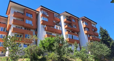 ОБЩИНА СМОЛЯН УСПЕШНО САНИРА ОЩЕ ДВА ЖИЛИЩНИ БЛОКА
